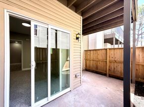 9707 Richmond Avenue 73, Houston TX 77042
