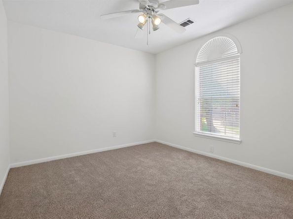 18418 Lakeview Circle, Houston TX 77084