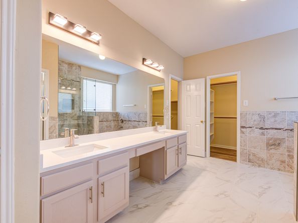 18418 Lakeview Circle, Houston TX 77084