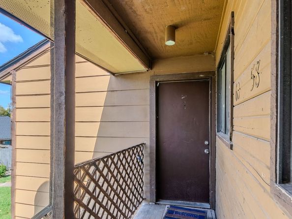 9090 S Braeswood Boulevard 60, Houston TX 77074