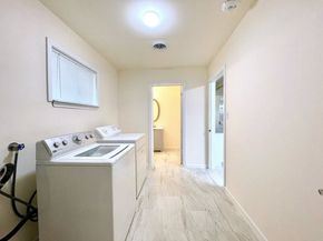 8223 Bellaire Boulevard, Houston TX 77036