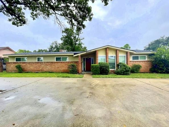 8223 Bellaire Boulevard, Houston TX 77036