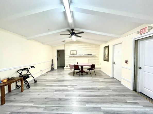 8223 Bellaire Boulevard, Houston TX 77036