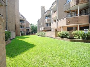 5210 Weslayan Street 207, Houston TX 77005