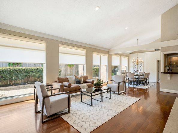1306 Riverview Court, Houston TX 77077