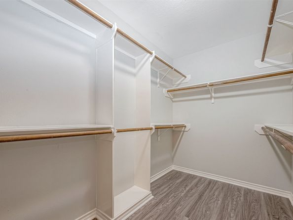 10327 Sablebrook Lane, Houston TX 77095