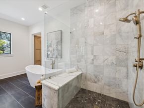 938 Gardenia Drive, Houston TX 77018