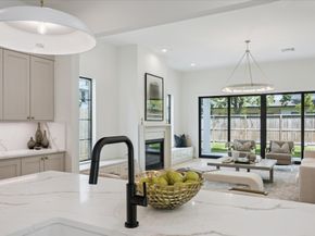 938 Gardenia Drive, Houston TX 77018