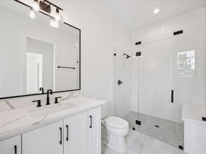 938 Gardenia Drive, Houston TX 77018