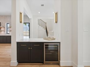 938 Gardenia Drive, Houston TX 77018