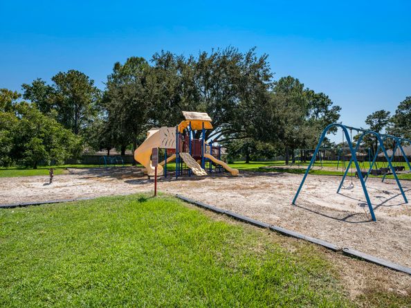 1431 New Cedars Drive, Houston TX 77062