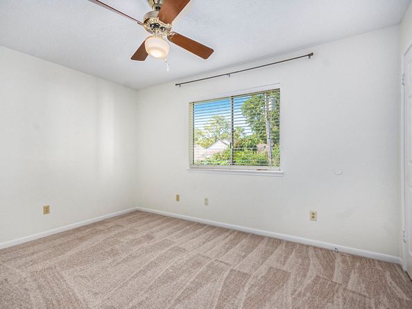 1431 New Cedars Drive, Houston TX 77062