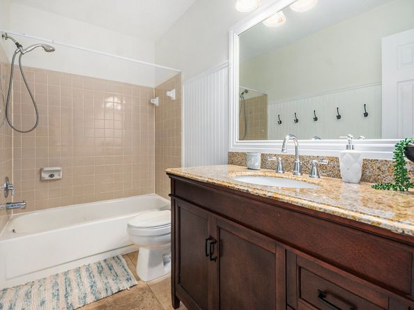 1431 New Cedars Drive, Houston TX 77062
