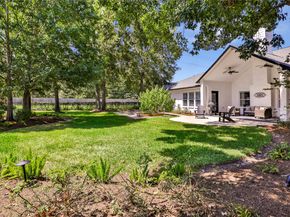 15 New Oak Trail, Humble TX 77346