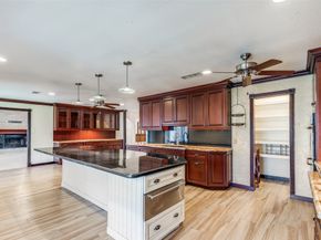 1330 Beaujolais Lane, Houston TX 77077