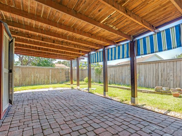 1330 Beaujolais Lane, Houston TX 77077