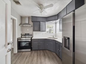 7707 Arberry Street, Houston TX 77012