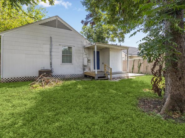 7707 Arberry Street, Houston TX 77012