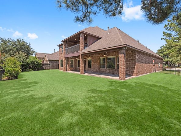 18619 Duke Lake Drive, Spring TX 77388