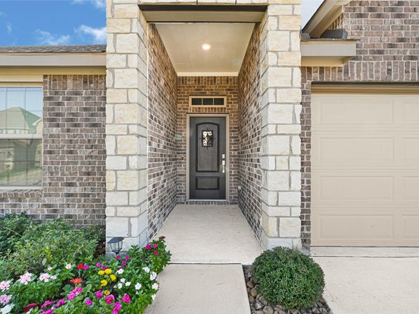 11235 Stirton Drive, Tomball TX 77375