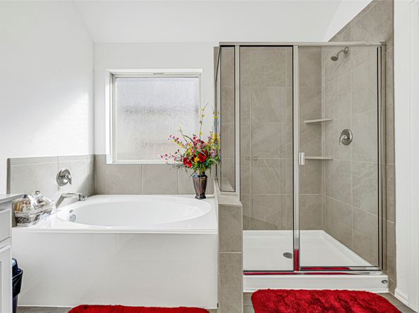 11235 Stirton Drive, Tomball TX 77375