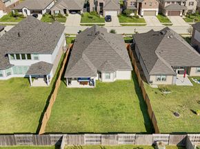 11235 Stirton Drive, Tomball TX 77375