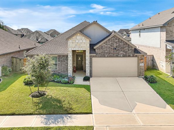 11235 Stirton Drive, Tomball TX 77375