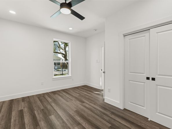 2709 Dennis Street, Houston TX 77004