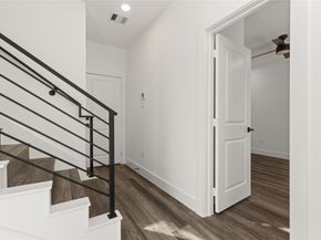 2709 Dennis Street, Houston TX 77004