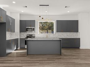 2709 Dennis Street, Houston TX 77004