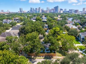 2538 Southgate Boulevard, Houston TX 77030