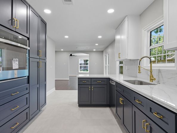 2538 Southgate Boulevard, Houston TX 77030