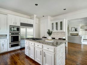 4033 Piping Rock Lane, Houston TX 77027