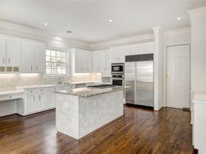 4033 Piping Rock Lane, Houston TX 77027