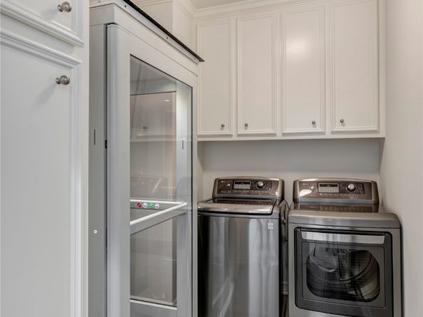 4033 Piping Rock Lane, Houston TX 77027