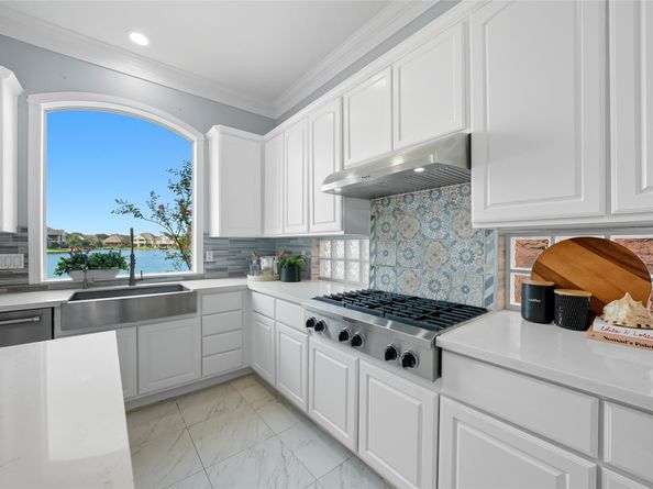 5934 Stratford Gardens Drive, Sugar Land TX 77479