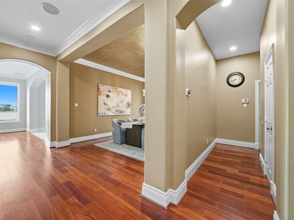 5934 Stratford Gardens Drive, Sugar Land TX 77479