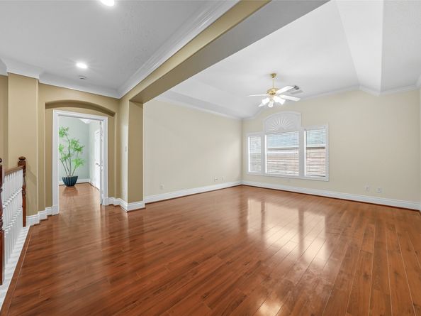 5934 Stratford Gardens Drive, Sugar Land TX 77479