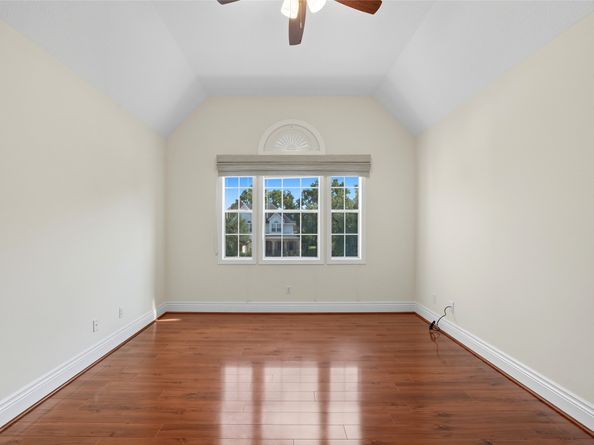 5934 Stratford Gardens Drive, Sugar Land TX 77479