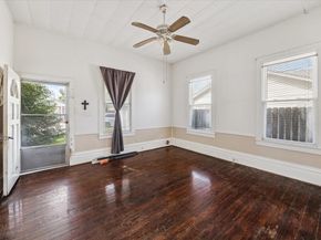 5011 Walker Street, Houston TX 77023