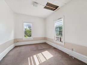 5011 Walker Street, Houston TX 77023