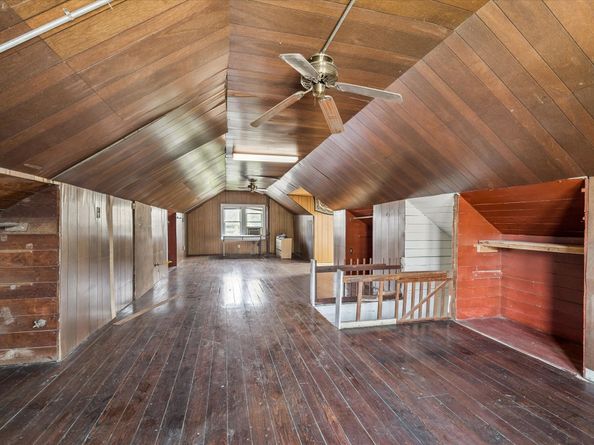 5011 Walker Street, Houston TX 77023