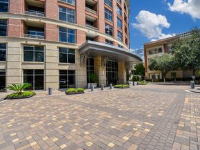 1901 Post Oak Boulevard 2111, Houston TX 77056