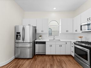 8666 Meadowcroft Drive, Houston TX 77063