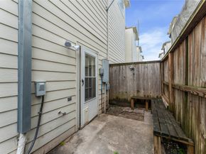 8666 Meadowcroft Drive, Houston TX 77063