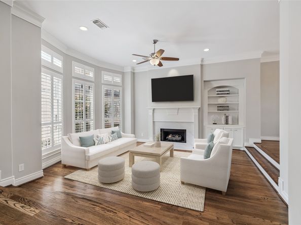 2910 Brompton Square Drive, Houston TX 77025
