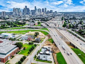 2011 Eagle Street, Houston TX 77004