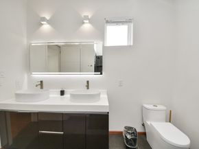 2011 Eagle Street, Houston TX 77004