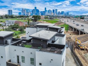2011 Eagle Street, Houston TX 77004