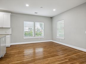 2219 Mckee Street, Houston TX 77009